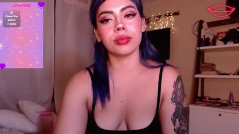 biigbooty_ online show from 02.12.25