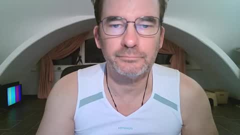 bikertom1988 online show from 12.29.24