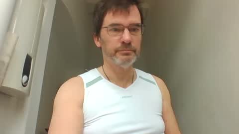 bikertom1988 online show from 02.01.25