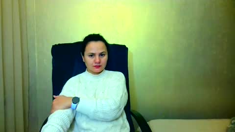 DOM NIKA online show from 02.04.25