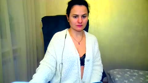 DOM NIKA online show from 03.04.25