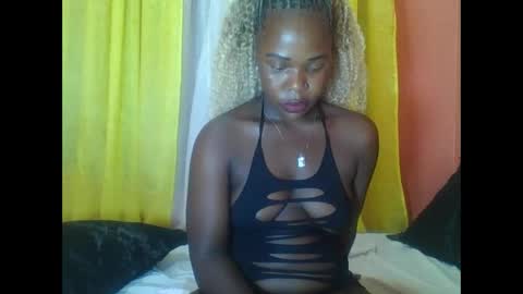 Snapshot of bilion_ass chatting on 12.17.24 TREZAH online show from 12.17.24