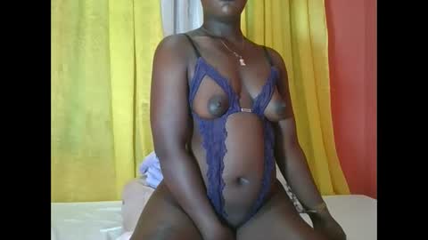 Snapshot of bilion_ass chatting on 02.13.25 TREZAH online show from 02.13.25