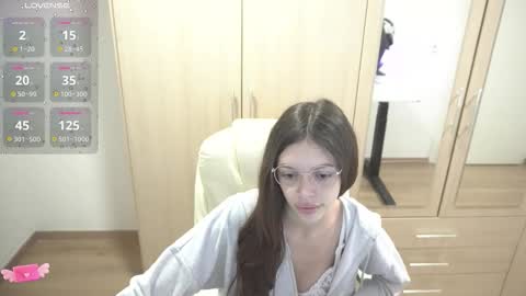 billy1love online show from 10.10.25