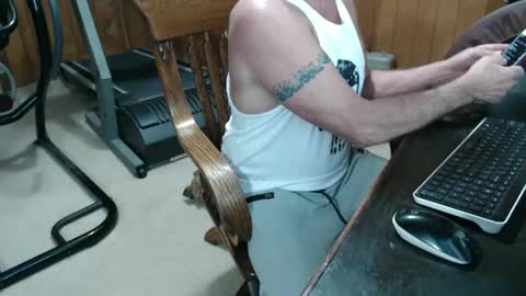 Snapshot of billy471 chatting on 01.22.25 billy471 online show from 01.22.25