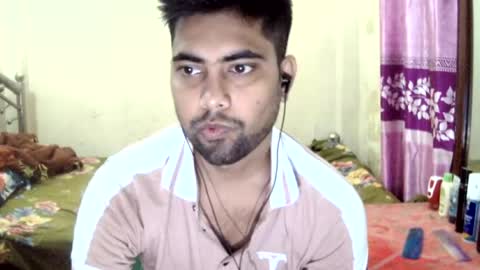 Snapshot of birbikrom104 chatting on 06.19.26 birbikrom104 online show from 06.19.26