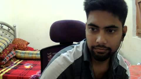 Snapshot of birbikrom104 chatting on 06.27.26 birbikrom104 online show from 06.27.26