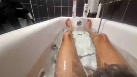 bisexdadd online show from 11.30.25