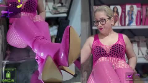 bisex woman online show from 02.13.26