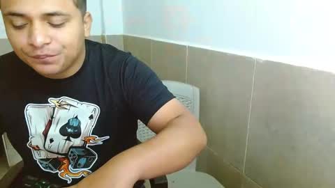 black__and__whiite online show from 10.15.25