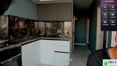 Mia and Rick online show from 10.31.25