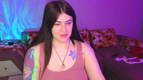 Lola online show from 09.13.25