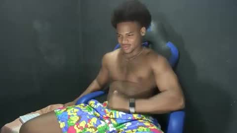 tu morenito online show from 10.23.25