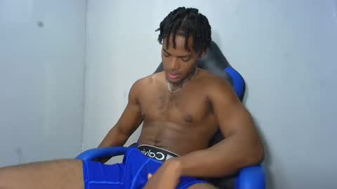 Snapshot of black_dicck chatting on 05.05.26 tu morenito online show from 05.05.26