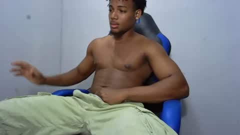 Snapshot of black_dicck chatting on 07.06.26 tu morenito online show from 07.06.26