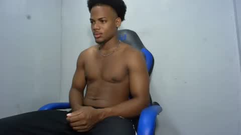 Snapshot of black_dicck chatting on 07.14.26 tu morenito online show from 07.14.26