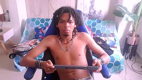 Black online show from 12.04.24