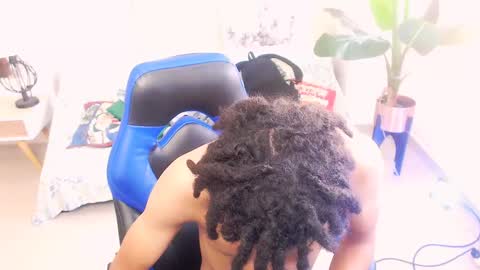 Black online show from 12.12.24