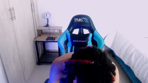 Black online show from 01.18.25