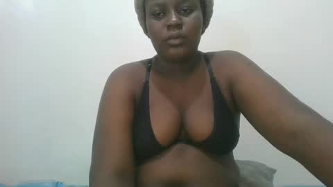black_goddess200 online show from 02.23.25