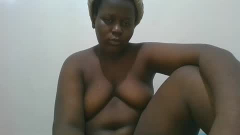 black_goddess200 online show from 02.28.25