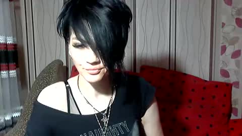 black_hot_01 online show from 12.19.24