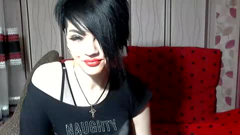 black_hot_01 online show from 12.25.24