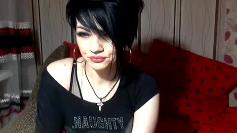 black_hot_01 online show from 01.19.25