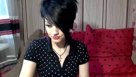 black_hot_01 online show from 02.07.25