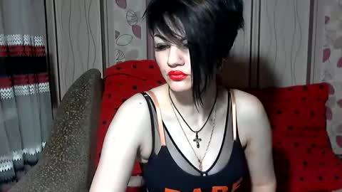 black_hot_01 online show from 02.20.25