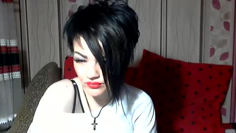 black_hot_01 online show from 03.07.25
