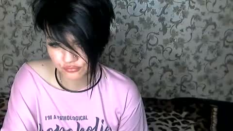 Snapshot of black_hot_01 chatting on 09.30.25 black_hot_01 online show from 09.30.25