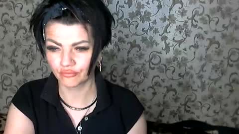 Snapshot of black_hot_01 chatting on 10.02.25 black_hot_01 online show from 10.02.25