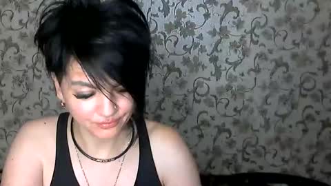 Snapshot of black_hot_01 chatting on 10.17.25 black_hot_01 online show from 10.17.25