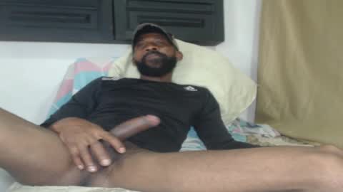 Snapshot of black_latin2728 chatting on 12.29.24 alexander online show from 12.29.24