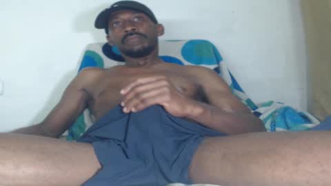 Snapshot of black_latin2728 chatting on 02.16.25 alexander online show from 02.16.25