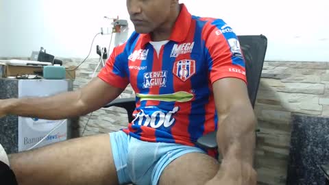 Snapshot of black_latino6 chatting on 09.29.25 black_latino6 online show from 09.29.25