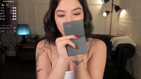 Mon Mon online show from 10.13.25