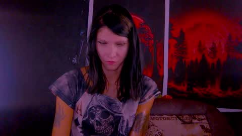 Kristin online show from 10.22.25