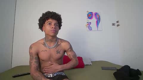 Snapshot of black_tentationx chatting on 02.22.26 black_tentationx online show from 02.22.26