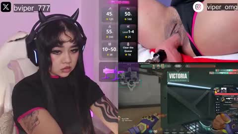 Snapshot of black_viperr chatting on 10.04.25 Mel online show from 10.04.25