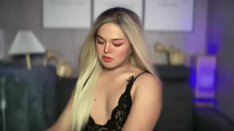 Snapshot of blackbarbiechantalxvx chatting on 03.04.25 blackbarbiechantalxvx online show from 03.04.25
