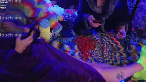 blacklightparty69 online show from 01.15.26