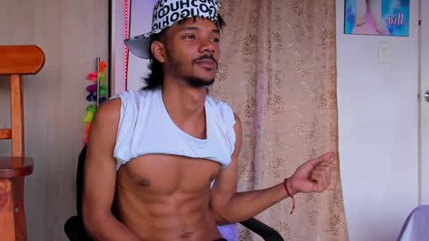 Snapshot of blackmaster_4u chatting on 12.25.24 Angel James online show from 12.25.24