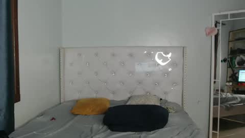 Cleo online show from 10.01.25