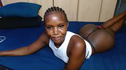 Smiley sylivia online show from 12.04.24