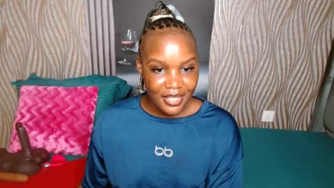 Snapshot of blackmellanin_ chatting on 06.13.26 Smiley sylivia online show from 06.13.26