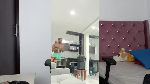 Twtter 1MikeBeckford            Onlyfns beckfordmike online show from 02.24.25