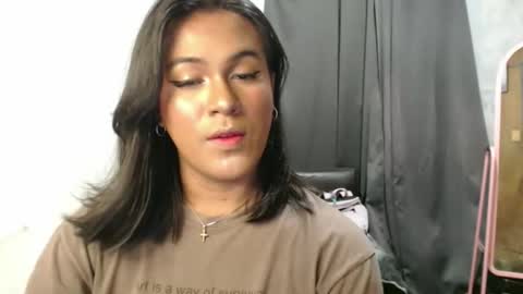 Snapshot of blackpinayts chatting on 09.18.25 Ellez online show from 09.18.25