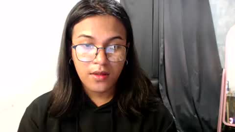 Snapshot of blackpinayts chatting on 10.11.25 Ellez online show from 10.11.25